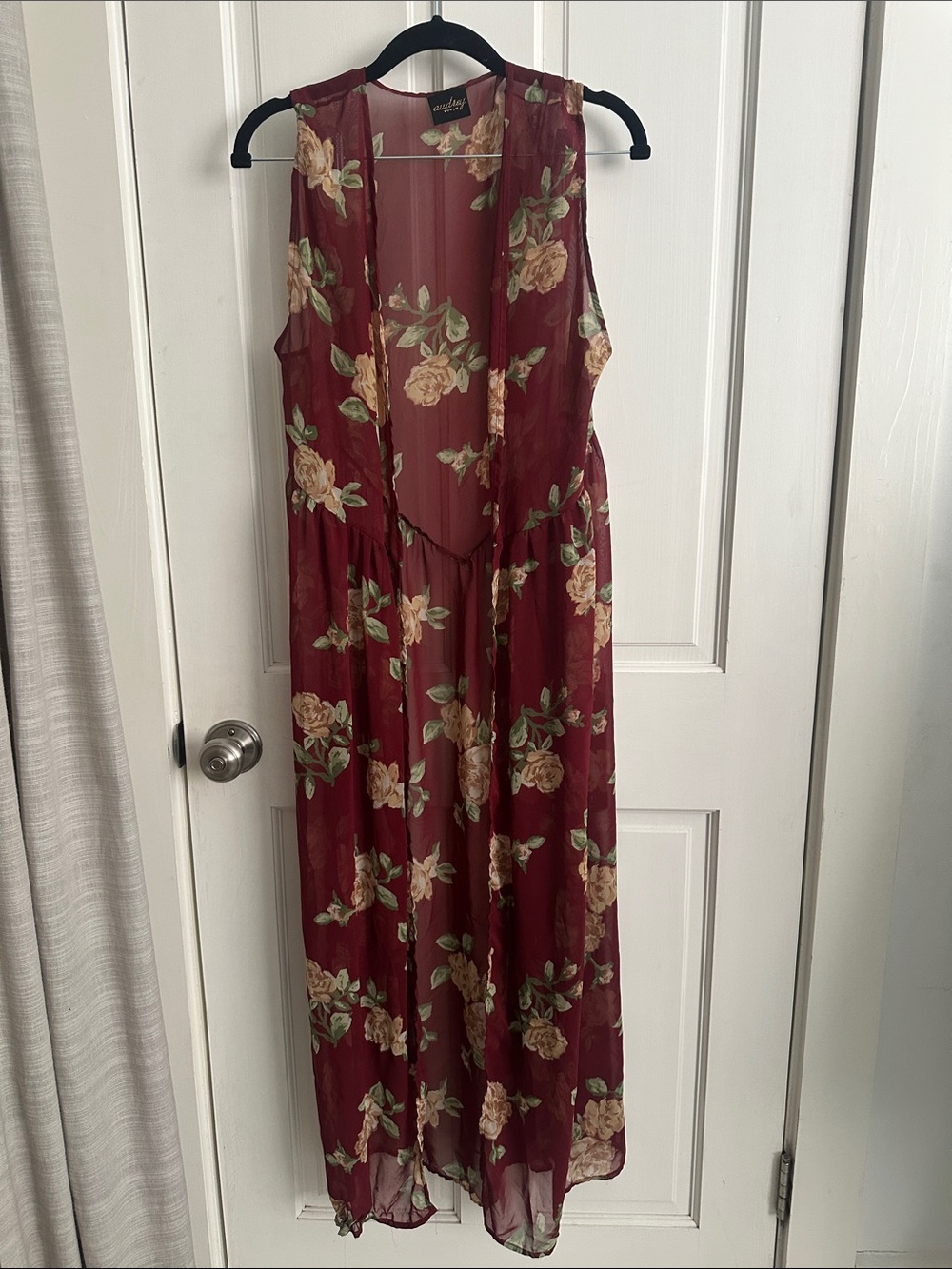 audrey Burgundy Floral Sheer Maxi Schal Swim Coverup